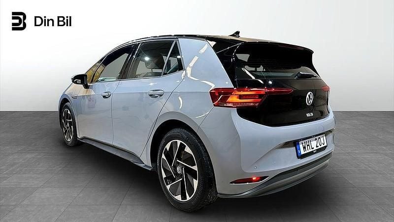 Begagnad VW ID.3 Comfortline 150 kW (204 HK) 2022 Moonstone grey black Halvkombi