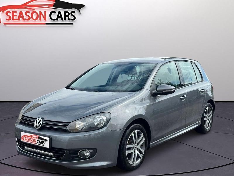 Mörkgrå Begagnad 2012 VW Polo Halvkombi | 49 900 kr (Marknadspris) - Bild 1/3