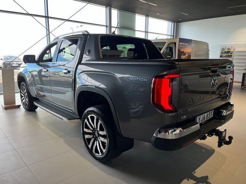 Begagnad VW Amarok Aventura 244 HK (179 kW) 2023 Grå Pickup