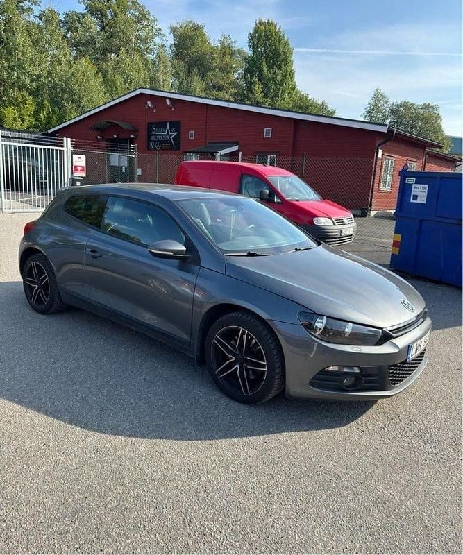 Begagnad 2012 VW Scirocco Sportkupé | 59 900 kr (Superpris) - Bild 1/4