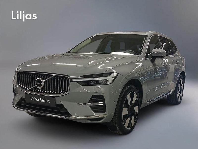 Grå Begagnad 2025 Volvo XC60 Ultra SUV | 619 000 kr - Bild 1/3