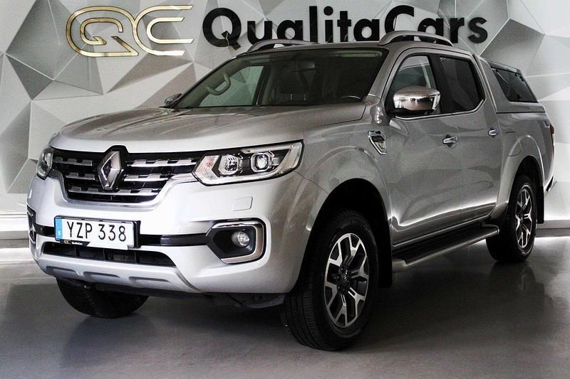 Grå Begagnad 2018 Renault Alaskan Pickup | 238 900 kr (Marknadspris) - Bild 1/4
