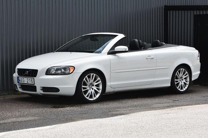 Vit Begagnad 2008 Volvo C70 Cab | 89 900 kr (Marknadspris) - Bild 1/4