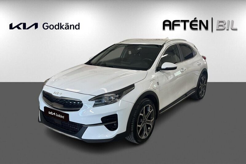 Vit Begagnad 2022 Kia XCeed Advance SUV | 229 900 kr (Marknadspris) - Bild 1/4
