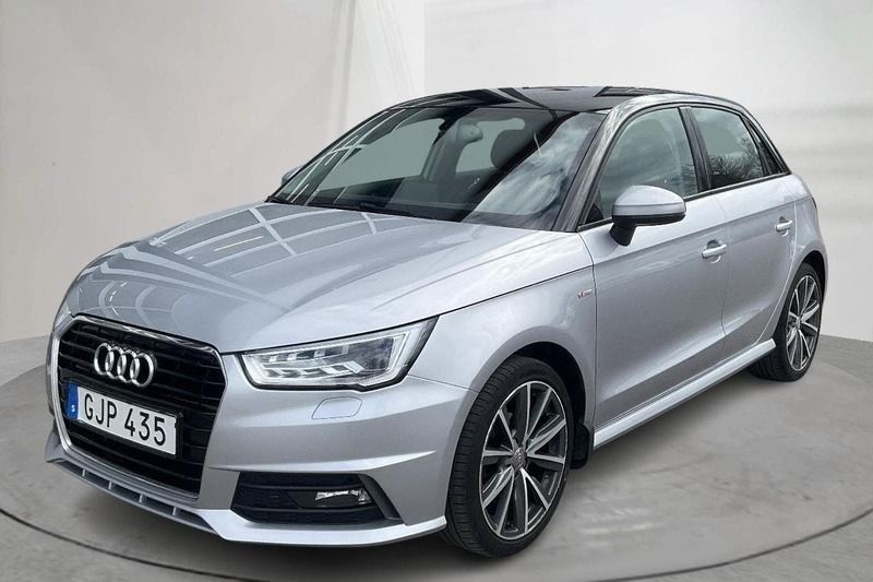 Silver Begagnad 2017 Audi A1 Proline Halvkombi | 124 800 kr (Marknadspris) - Bild 1/4