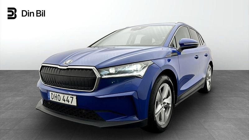 Blå Begagnad 2023 Skoda Enyaq iV SUV | 429 900 kr (Marknadspris) - Bild 1/4