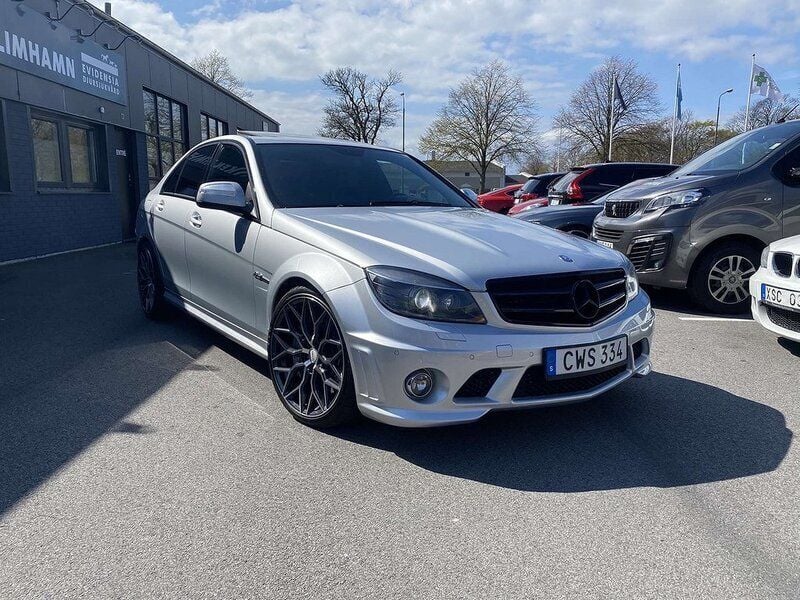 Begagnad Mercedes C63 AMG AMG 457 HK (336 kW) 2008 Silver Sedan