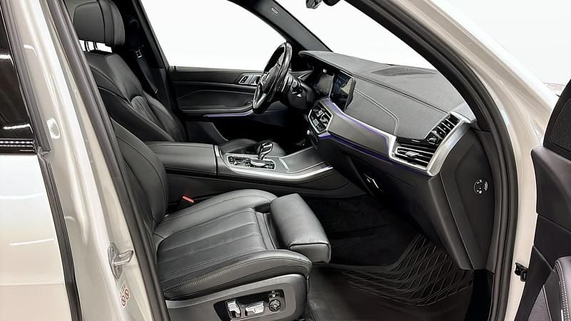 Begagnad BMW X5 Comfort Edition 394 HK (289 kW) 2022 SUV