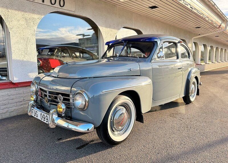 Grå Begagnad 1953 Volvo PV444 Sedan | 295 000 kr - Bild 1/4