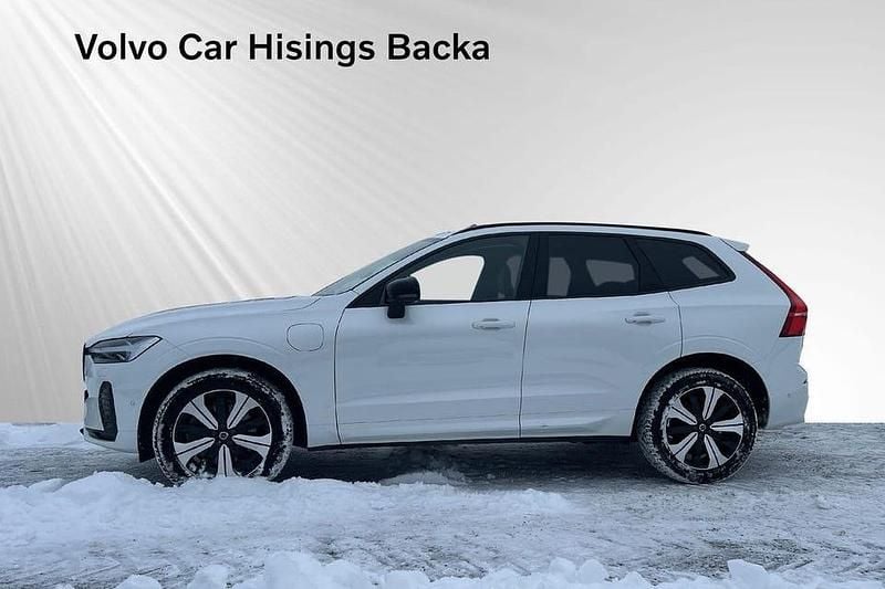 Begagnad Volvo XC60 Plus 355 HK (261 kW) 2023 Vit SUV