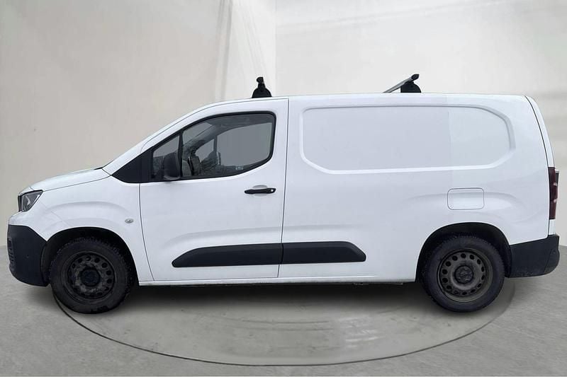 Begagnad Peugeot Partner 100 HK (73 kW) 2019 Vit Minibuss