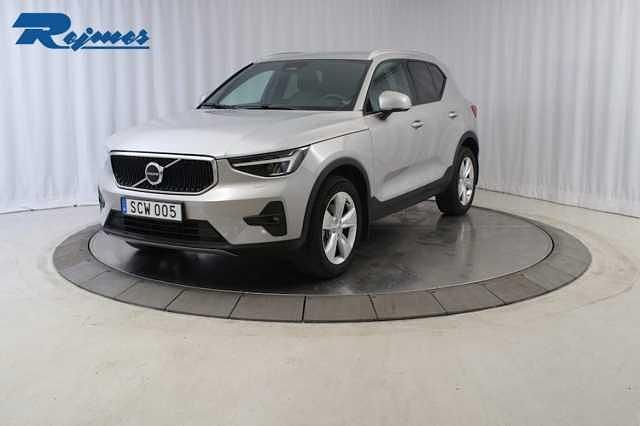 Begagnad 2024 Volvo XC40 SUV | 349 900 kr (Marknadspris) - Bild 1/4