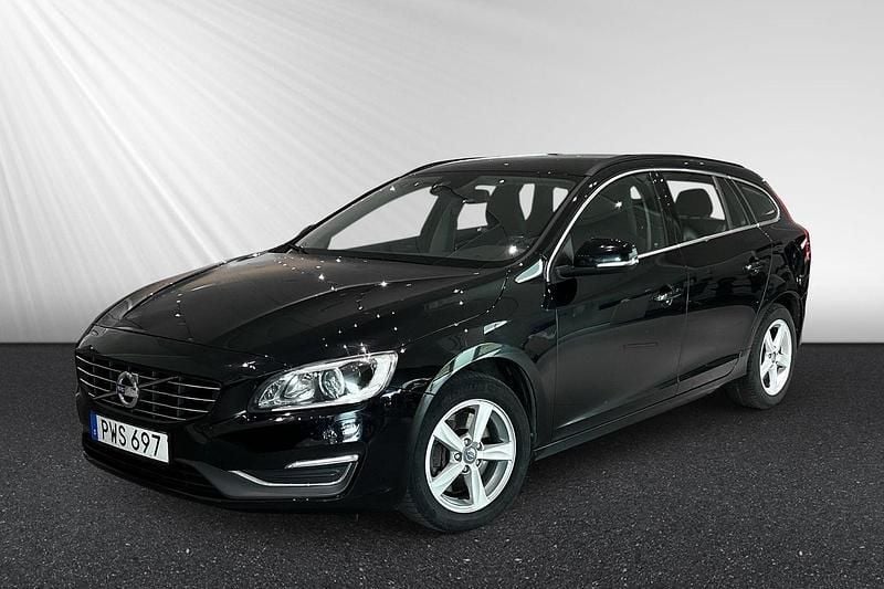 Svart Begagnad 2014 Volvo V60 Business Edition Kombi | 129 800 kr (Bra pris) - Bild 1/4
