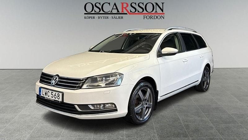 Vit Begagnad 2012 VW Passat Kombi | 54 000 kr (Bra pris) - Bild 1/4
