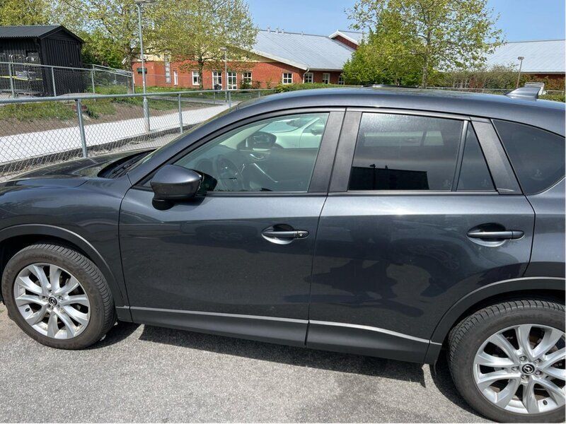 Grå Begagnad 2014 Mazda CX-5 SUV | 155 000 kr (Marknadspris) - Bild 1/4