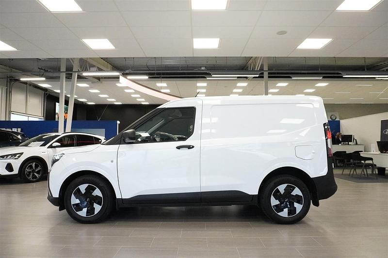 Begagnad Ford E-Transit 2026 Vit Van