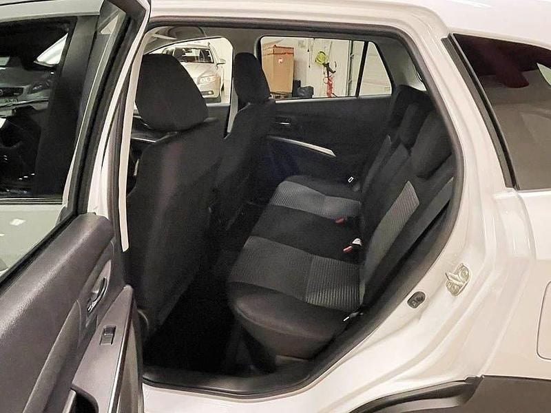 Begagnad Suzuki SX4 S-Cross 111 HK (81 kW) 2025 Vit SUV
