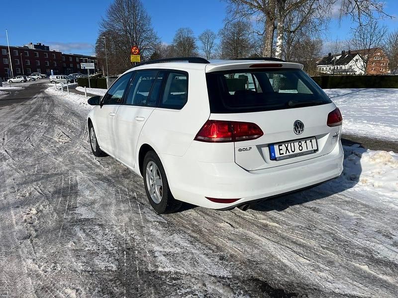 Begagnad VW Golf VII 105 HK (77 kW) 2015