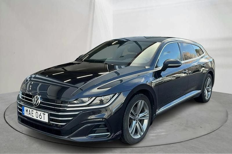 Svart Begagnad 2021 VW Arteon R-line | 219 000 kr (Marknadspris) - Bild 1/4