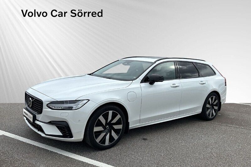 Vit Begagnad 2023 Volvo V90 Ultimate Kombi | 569 900 kr (Marknadspris) - Bild 1/4