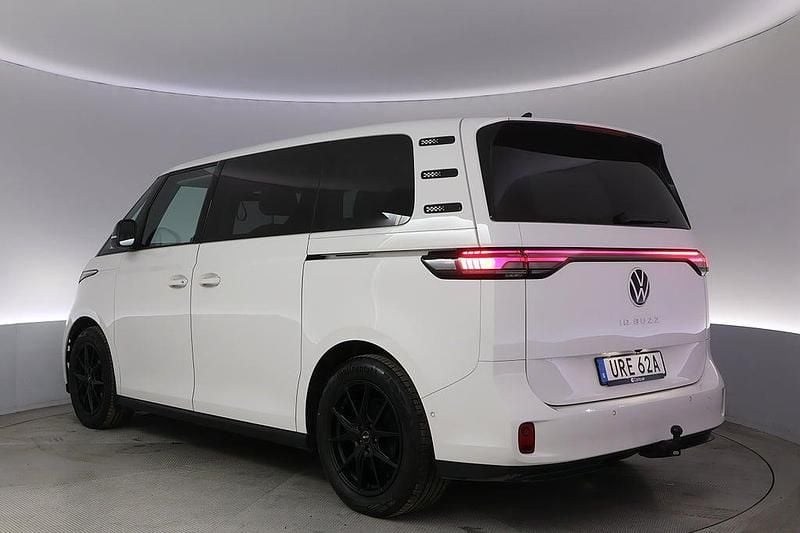 Begagnad VW ID. Buzz 11 kW (15 HK) 2023 Vit Minibuss