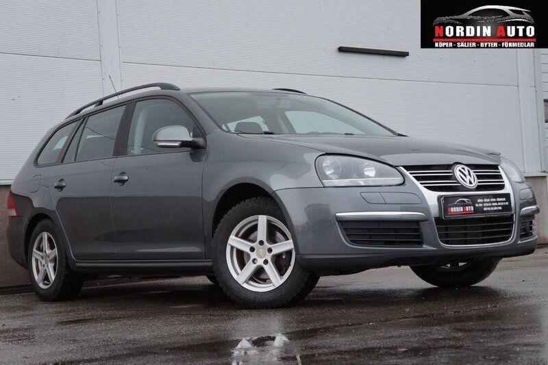 Mörkgrå (grå) Begagnad 2009 VW Golf Kombi | 57 900 kr (Marknadspris) - Bild 1/4