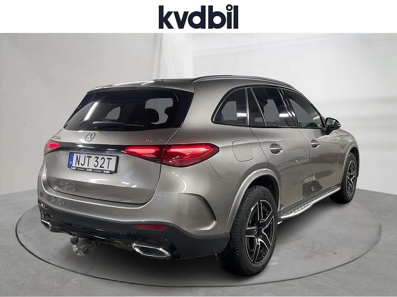 Begagnad Mercedes GLC300 2024 Silver