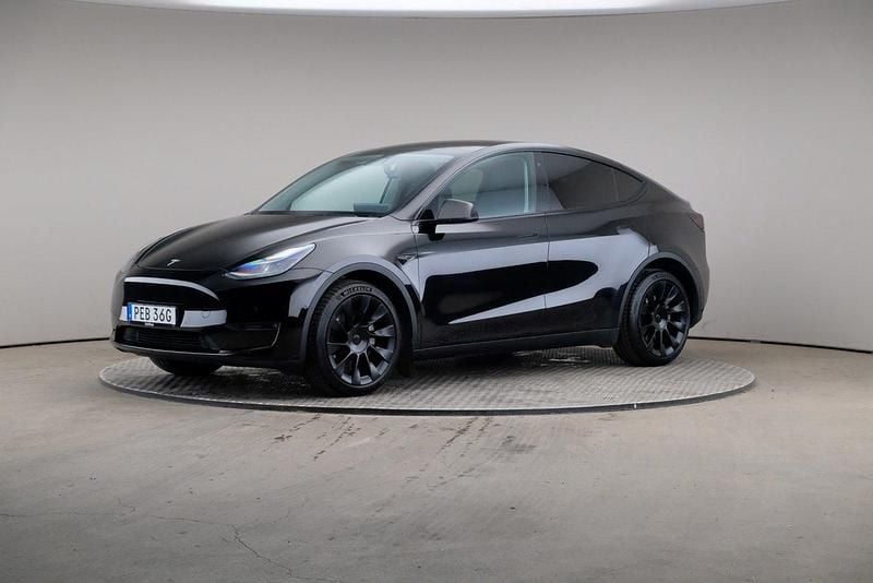 Svart Begagnad 2022 Tesla Model Y Long Range AWD SUV | 389 000 kr (Marknadspris) - Bild 1/4