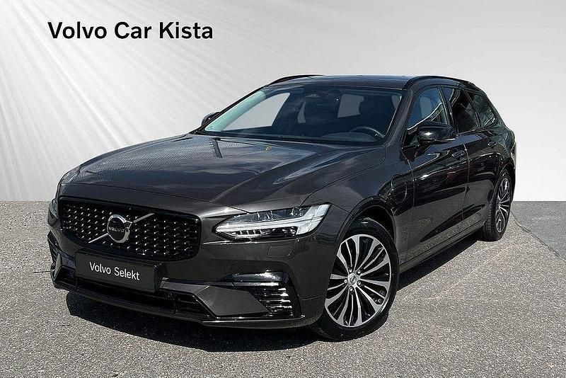 Grå Begagnad 2024 Volvo V90 Plus Kombi | 459 900 kr (Marknadspris) - Bild 1/3