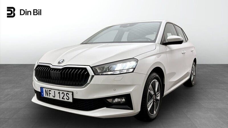 Vit Begagnad 2023 Skoda Fabia Comfort Halvkombi | 199 500 kr (Bra pris) - Bild 1/4