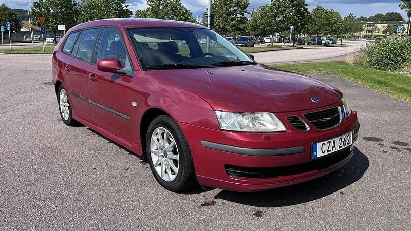 Mörkröd Begagnad 2006 Saab 9-3 Linear Kombi | 19 900 kr (Superpris) - Bild 1/4