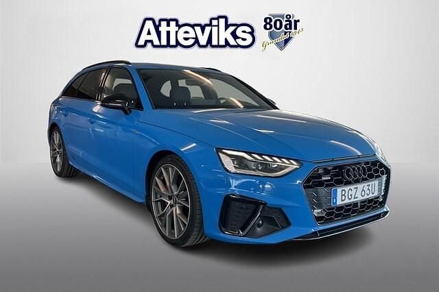 Turboblå Begagnad 2021 Audi A4 S-Line Kombi | 329 900 kr (Marknadspris) - Bild 1/4