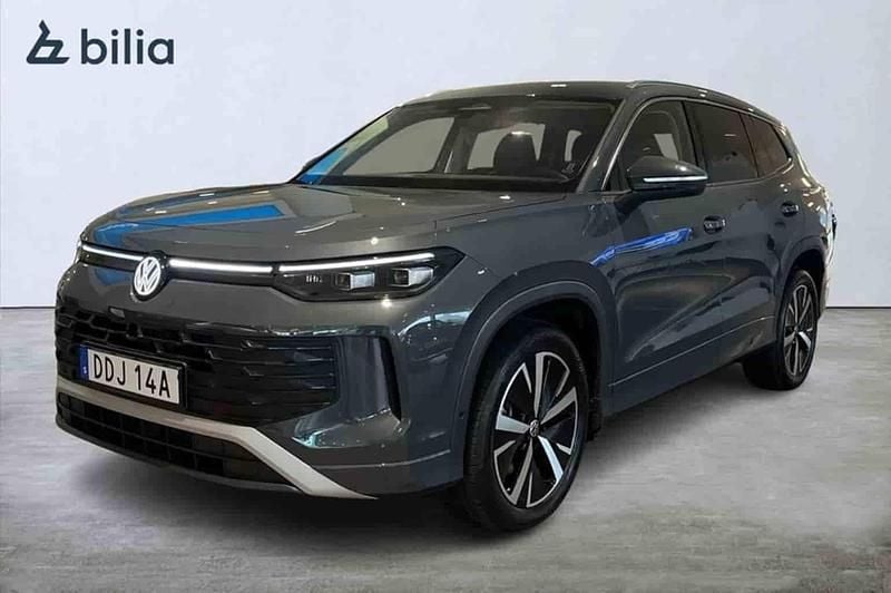 Grå Begagnad 2025 VW Tayron Edition SUV | 529 000 kr (Marknadspris) - Bild 1/1