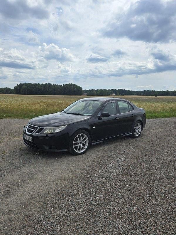 Svart Begagnad 2008 Saab 9-3 Vector Sedan | 20 000 kr (Lite dyr) - Bild 1/4