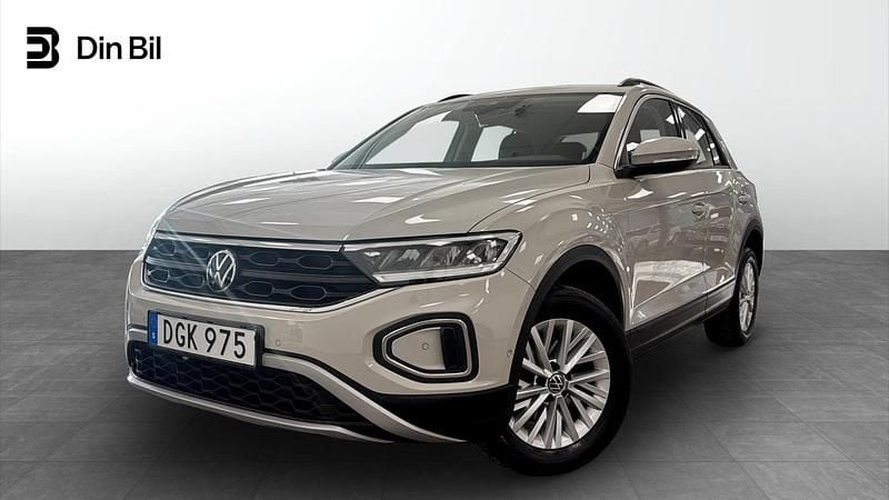 Grå (ascot grey) Begagnad 2022 VW T-Roc SUV | 189 900 kr (Bra pris) - Bild 1/4