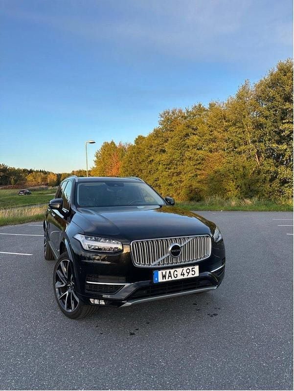 Svart Begagnad 2018 Volvo XC90 Inscription SUV | 345 000 kr (Superpris) - Bild 1/4