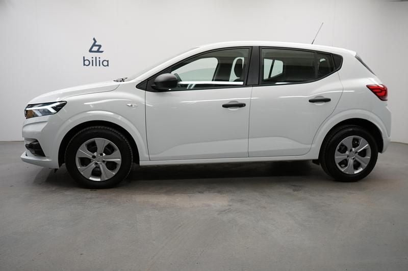 Begagnad Dacia Sandero Essentiel 91 HK (66 kW) 2022 Vit Halvkombi