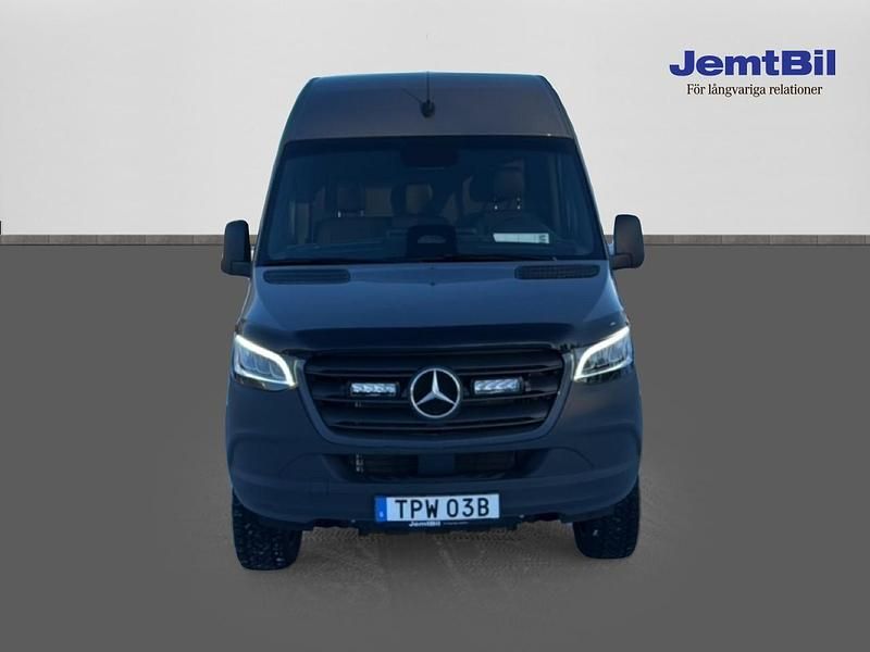 Begagnad Mercedes Sprinter 2026 Grå Van