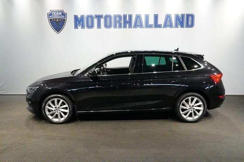 Svart Begagnad 2020 Skoda Scala Style Halvkombi | 179 900 kr (Marknadspris) - Bild 1/4