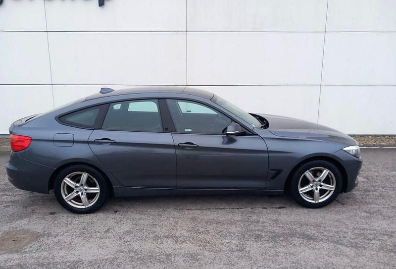 Begagnad BMW 318 Gran Turismo 143 HK (105 kW) 2015