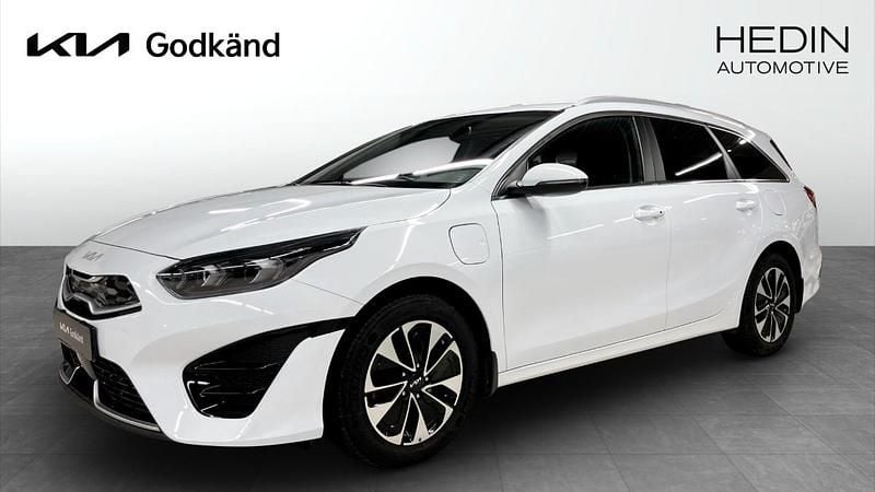 Begagnad 2022 Kia Ceed Sportswagon Advance Kombi | 234 900 kr (Bra pris) - Bild 1/4