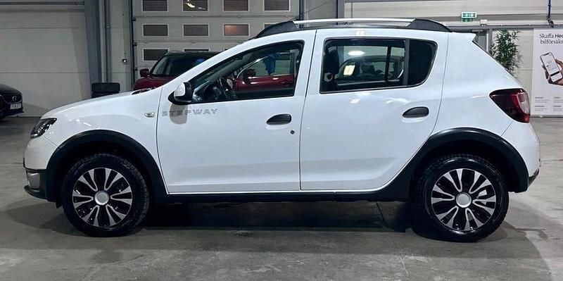 Begagnad Dacia Sandero Stepway 90 HK (66 kW) 2016