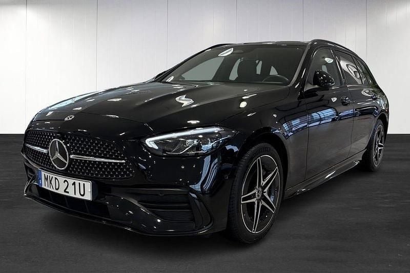 Svart Begagnad 2023 Mercedes C300 AMG Kombi | 429 900 kr - Bild 1/4