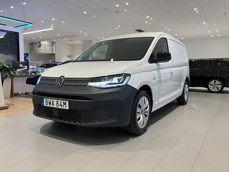 Vit (candyvit) Ny 2025 VW Caddy Maxi Minibuss | 611 000 kr - Bild 1/4
