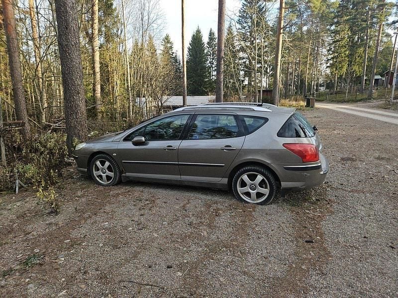 Grå Begagnad 2005 Peugeot 407 Kombi | 5 000 kr (Superpris) - Bild 1/3