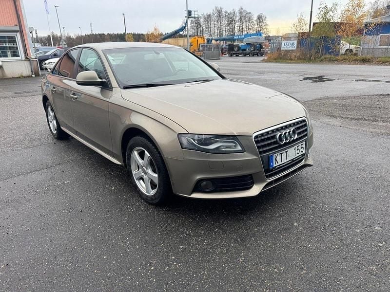 Ljusbrun Begagnad 2008 Audi A4 Sedan | 47 900 kr (Bra pris) - Bild 1/4