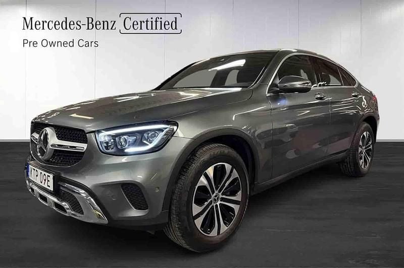 Grå Begagnad 2023 Mercedes GLC220 Sportkupé | 479 000 kr (Marknadspris) - Bild 1/1