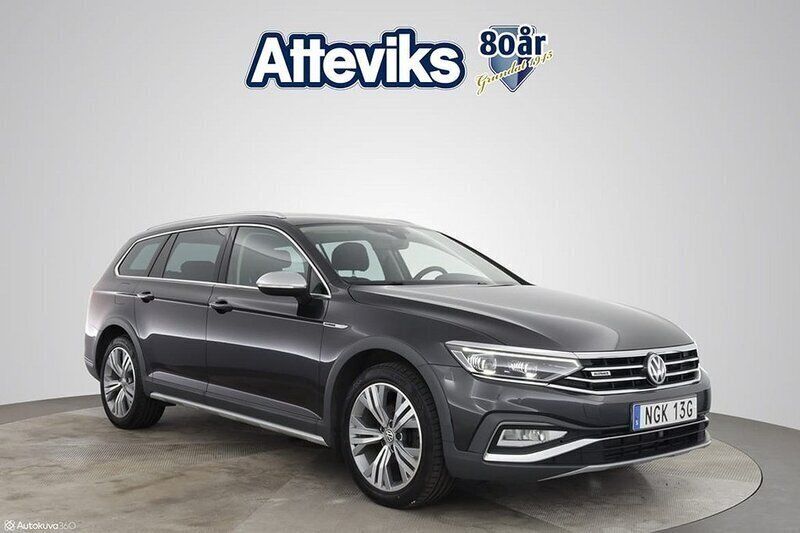 Mörkgrå Begagnad 2020 VW Passat Alltrack Kombi | 269 900 kr (Marknadspris) - Bild 1/3