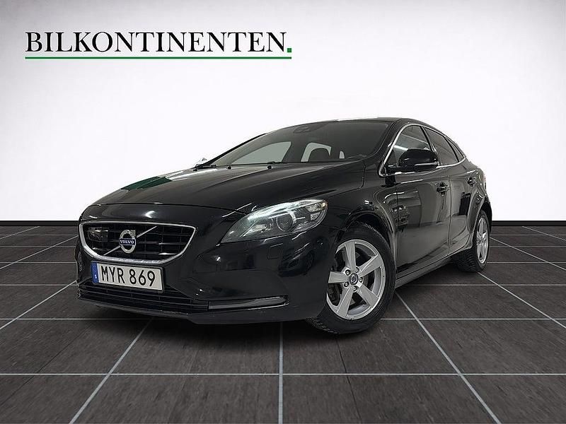 Svart Begagnad 2012 Volvo V40 Summum Halvkombi | 99 800 kr (Bra pris) - Bild 1/4