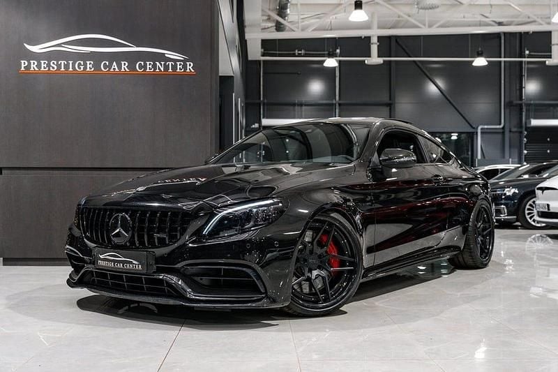 Begagnad Mercedes C63S AMG AMG 510 HK (375 kW) 2020 Svart Sportkupé